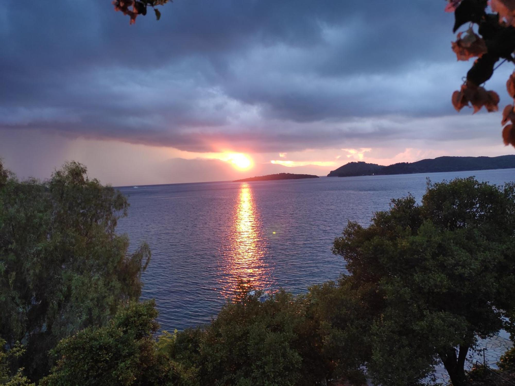 Yénion Korakias Seaview 빌라 외부 사진